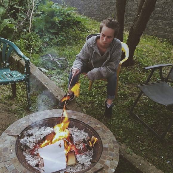 Meet your Posher, Ari - Picture 1 of 1